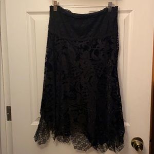 Women’s black velvet/lace skirt